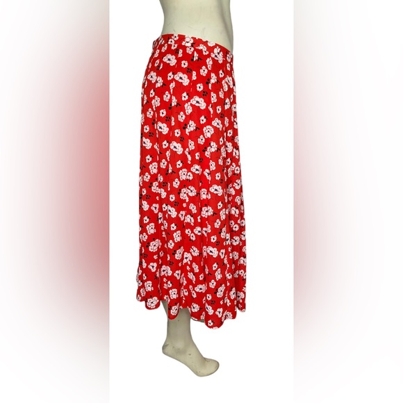 KARL LAGERFELD PARIS Red & White Floral Accordion Pleated Front Maxi Skirt, 12 - Picture 3 of 13